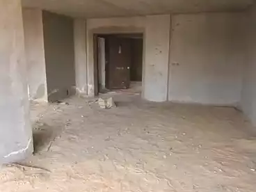 Apartments For sale in El Amal St., Eighth Neighborhood, 215 sqm