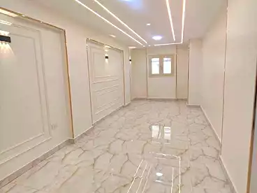 عقارات للبيع في شارع خليل حماده، سيدي بشر بحري، 130 متر