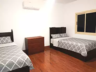 عقارات للإيجار في شارع طرح البحر، حى الشرق، 120 متر