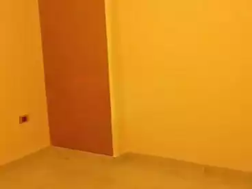 شقق للبيع في شارع الخمسين، النزهة 2، 140 متر