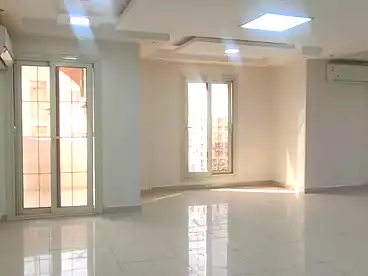 Properties For rent in El Moltaka El Arabi St., Sheraton, 350 sqm