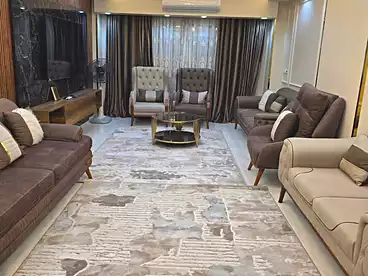 شقق مفروشة للإيجار في شارع كورنيش النيل، حدائق حلوان، 220 متر