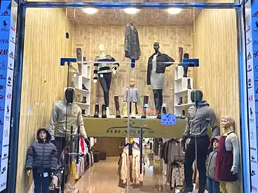 محلات للبيع في البيطاش، العجمي، 500 متر