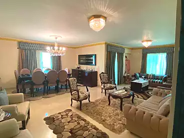 Apartments For sale in Street 1, Fourth Neighborhood, 306 sqm