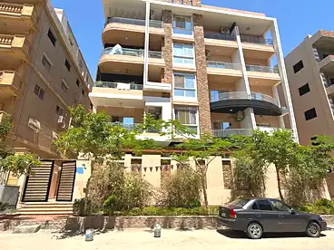 Apartments For sale in Lotus South, Lotus, 275 sqm