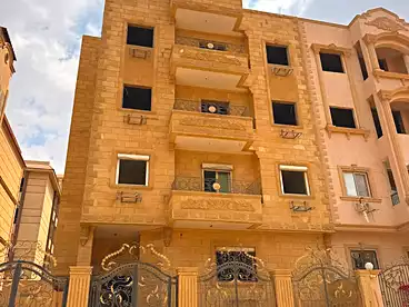عقارات للبيع في كمبوند جاردن هوم، كمبوند في ٦ اكتوبر، 750 متر