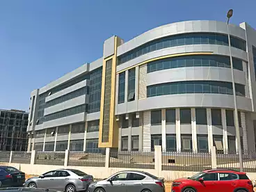 in Southern 90th St., 90th Street, 3200 sqm