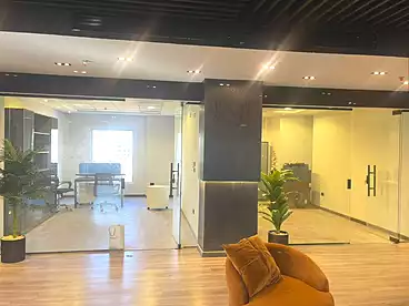 عقارات للإيجار في شارع التسعين الشمالي، شارع التسعين، 530 متر