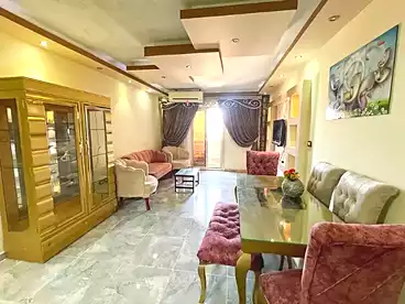 شقق مفروشة للإيجار في كامب شيزار، الاسكندرية، 135 متر