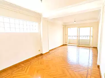 Apartments For rent in Smouha, Alexandria, 250 sqm