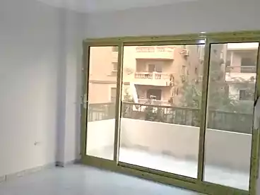 شقق للبيع في شارع صقليه، المنطقة السادسة، 200 متر