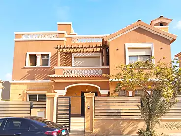 Separate Villa For sale in Bellagio Compound - Arco, Compounds in New Cairo, 900 sqm