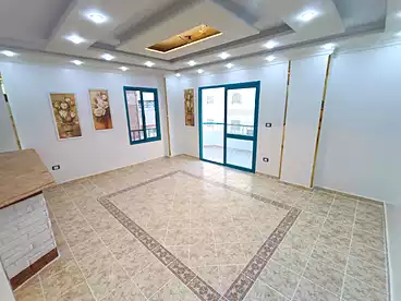 عقارات للبيع في شارع رقم 8، شاطئ النخيل - ٦ اكتوبر، 100 متر