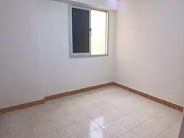 عقارات للبيع في شاطئ النخيل - ٦ اكتوبر، العجمي، 180 متر