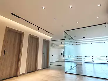 Properties For rent in Southern 90th St., 90th Street, 200 sqm