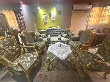 Apartment with Garden For sale in 2nd Neighborhood, El Hadabah El Wosta, 190 sqm