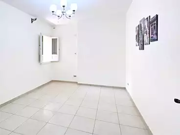 شقق للبيع في شارع فاموس، كامب شيزار، 125 متر