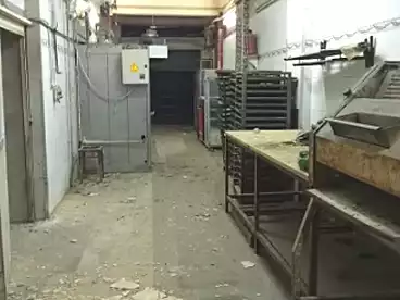 Commercial For sale in Khalil Hamada St., Sidi Beshr Bahri, 75 sqm
