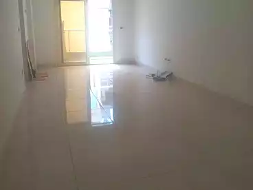 شقق للإيجار في كمبوند الكرمة، السيوف، 120 متر