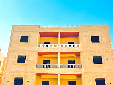 شقق للبيع في المجاورة الثالثة، حي الصفوة - الحي الثاني، 120 متر