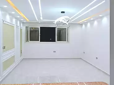 Apartments For sale in El Eshrein St., Hadayek Helwan, 150 sqm