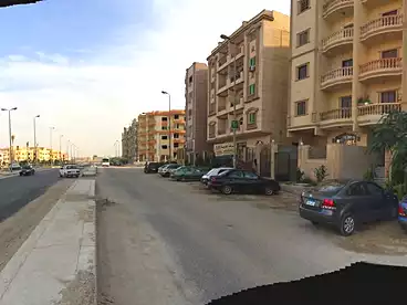 For sale in Street 79, El Narges Omarat, 303 sqm
