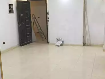 إداري للإيجار في شارع شريف، حلوان، 80 متر