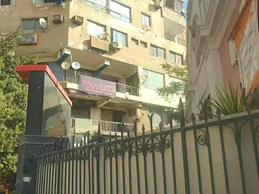 تجاري للإيجار في شارع طومان باي، الزيتون الشرقية، 32 متر