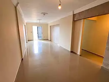 Apartments For sale in Mortada Basha St, Ganaklis, 140 sqm