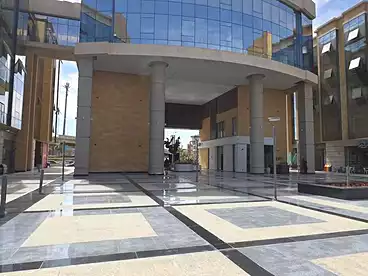 في محور جمال عبد الناصر، القاهرة الجديدة - التجمع الخامس، 160 متر