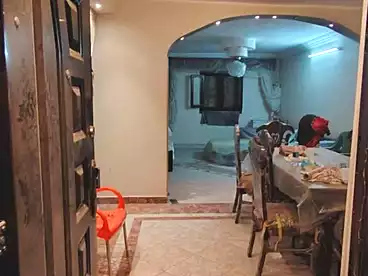 عقارات للبيع في شارع الزهراء، عين شمس الشرقية، 100 متر