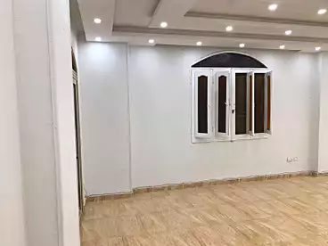شقق للإيجار في شارع 10، المجاوره الاولى، 130 متر