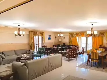 عقارات للبيع في شارع رياض، زيزينيا، 240 متر