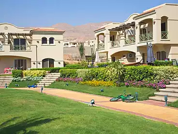 For sale in La Vista 7, Ain Sokhna Resorts, 145 sqm