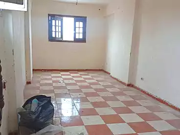 شقق للبيع في شارع ملك حفني، سيدي بشر، 80 متر