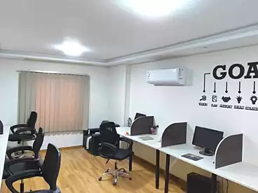 Offices For rent in El Merag El Sofli, Zahraa El Maadi, 100 sqm