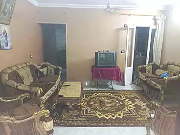 Apartments For sale in Ahmed Esmat St., Ain Shams, 120 sqm