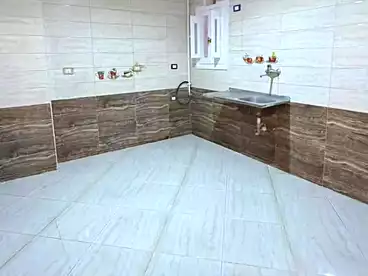 عقارات للإيجار في شارع الخمسين، النزهة 2، 170 متر