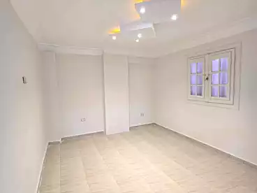 Apartments For sale in El Hay St., El Bitash, 90 sqm