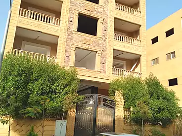سكني للإيجار في كمبوند المستشارين، كمبوند بالتجمع الخامس، 130 متر