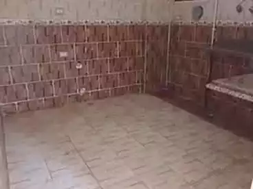 شقق للبيع في البيطاش، العجمي، 130 متر