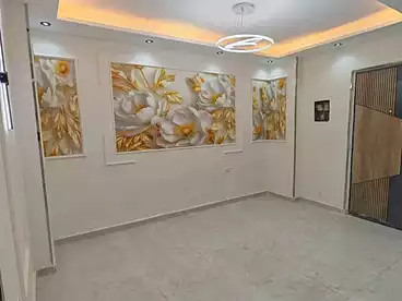 شقق للبيع في اللبيني، فيصل، 200 متر