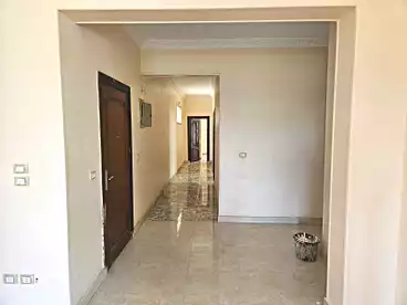 عقارات للإيجار في شارع ابو عبيده بن الجراح، الياسمين 5، 180 متر