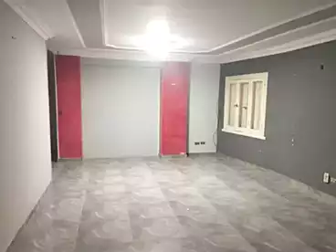 شقق للإيجار في الحي الثامن، العبور، 130 متر