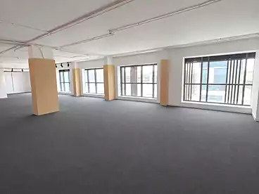 Full Floor Administrative For rent in Northern 90th St., 90th Street, 1500 sqm