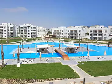 Chalets For sale in Amwaj Resort 1 - Al Ahly Sabbour, Amwaj Resort - Al Ahly Sabbour, 111 sqm