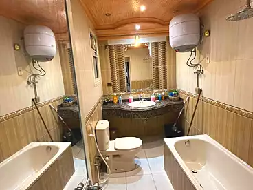 Apartments For sale in El Eshrein St., Ain Shams El Sharkia, 135 sqm