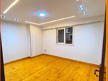 Apartments For rent in Iskandar Ibrahim St., Miami, 135 sqm