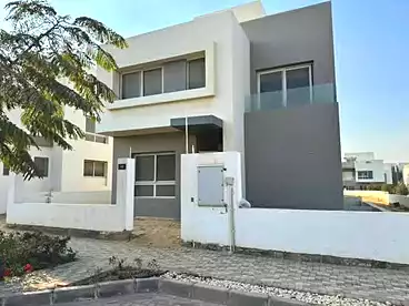 Villas For sale in HydeOut - Hyde Park Compound, Hyde Park Compound, 377 sqm