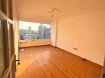 Apartments For sale in Mortada Basha St, Ganaklis, 147 sqm